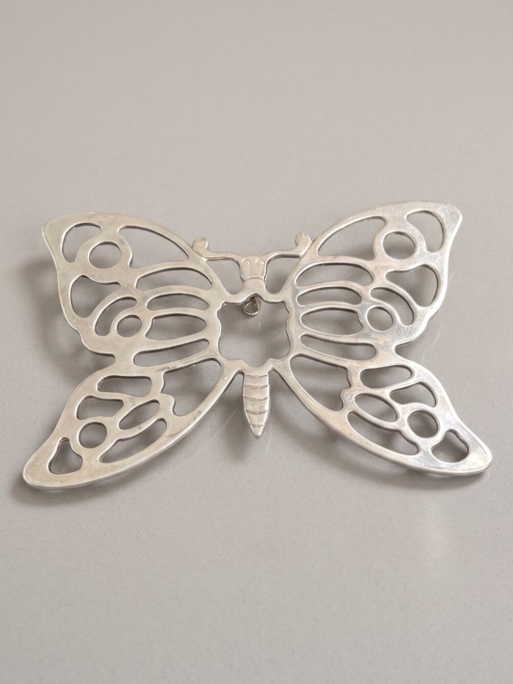 Vintage 1970s Leonard Italy Butterfly Footed Metal Trivet Silver Tone 10.75”